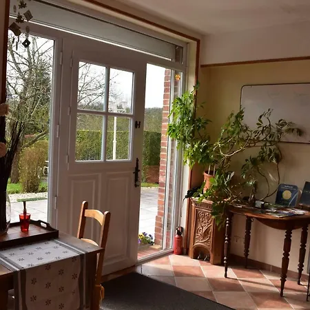 לינה וארוחת בוקר Les Trois Pommiers