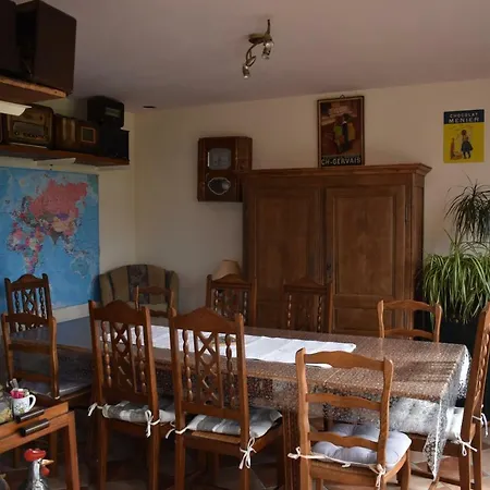 Les Trois Pommiers Sommery